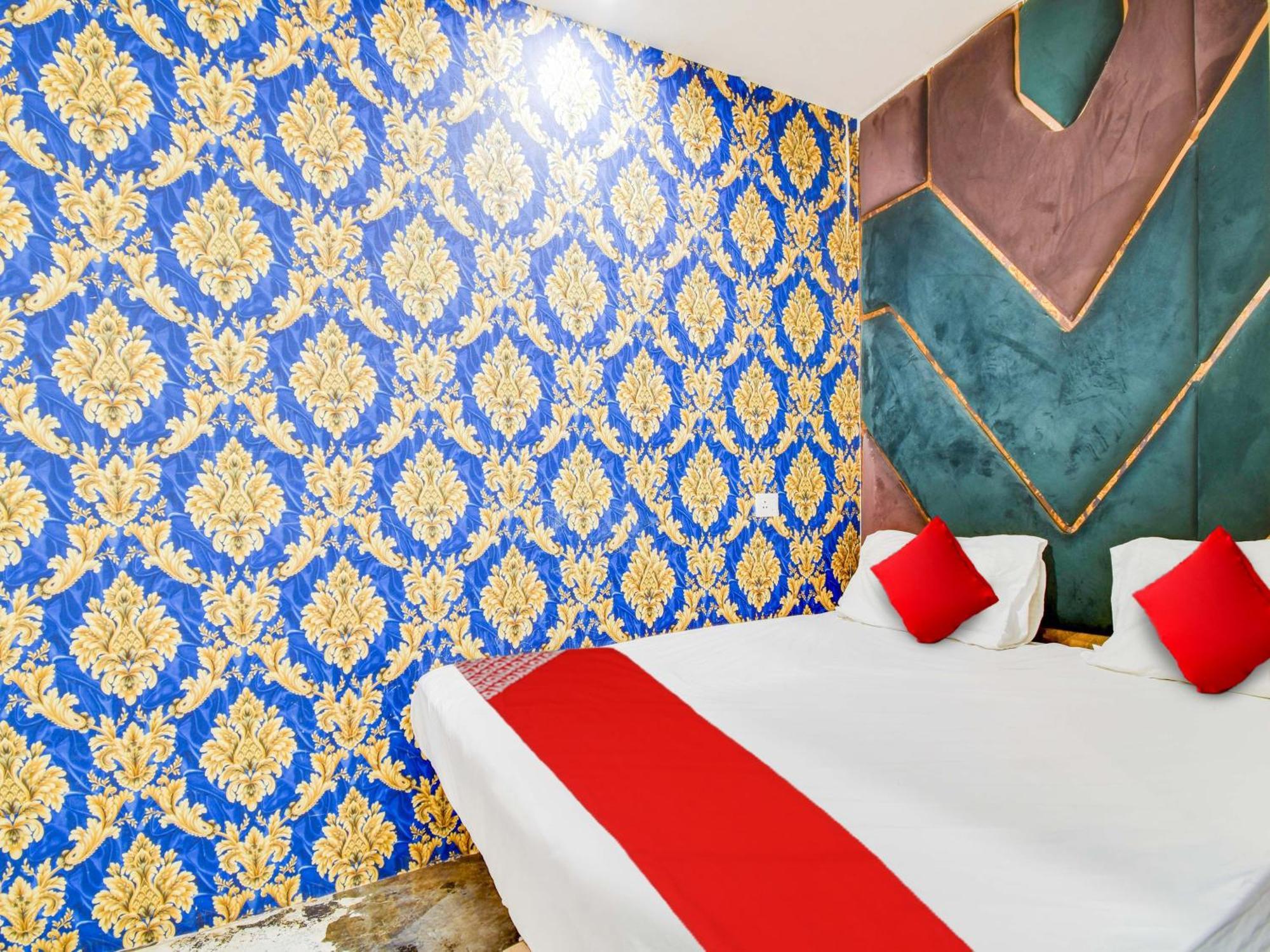 Hotel O Double Rr Yeni Delhi Dış mekan fotoğraf